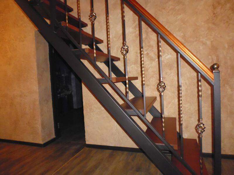 Кованые лестницы width=